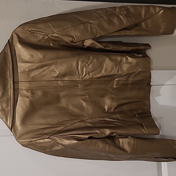 Leather Jacket - Picture 4 of 12